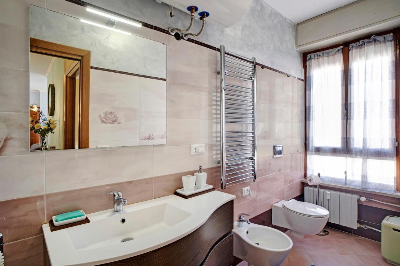 Apartamento Casa Laura Elena San Bartolomeo Al Mare Exterior foto